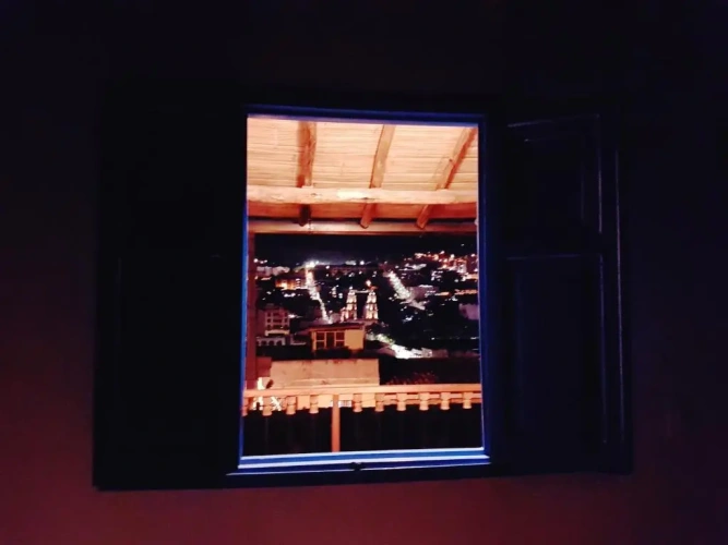 Standard Twin room with city view