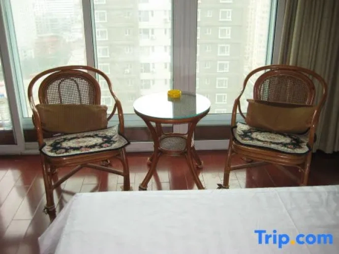 1 Bedroom Suite
