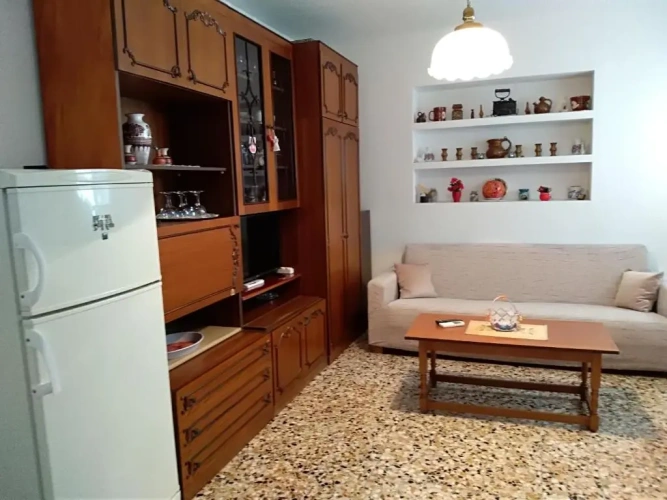 3 Bedrooms Apartment