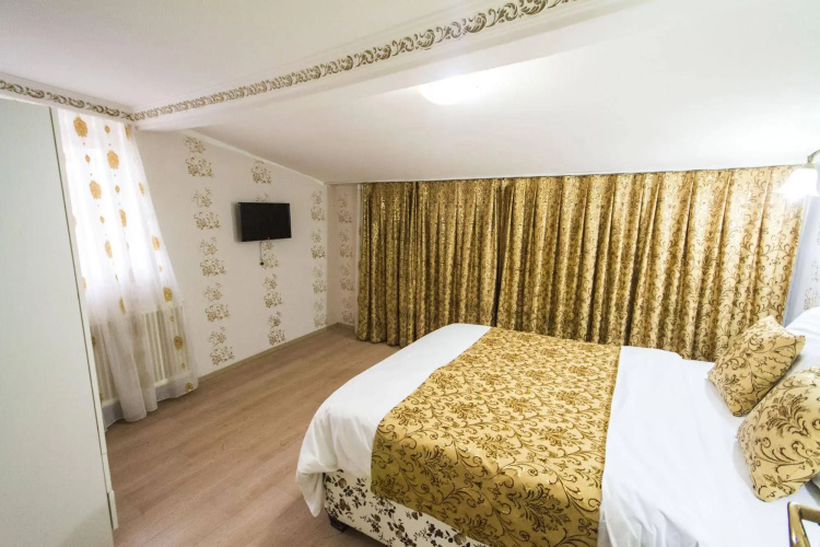 Ilya Suite