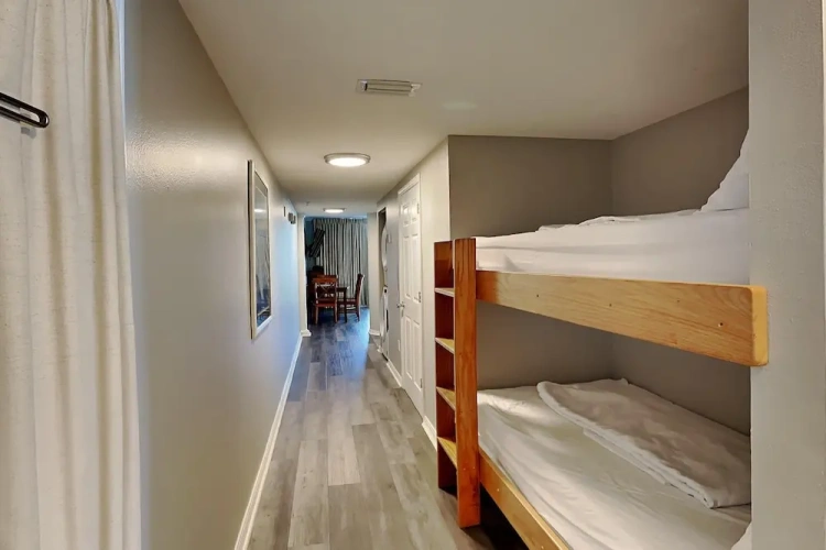 Standard room with balcony and beachfront