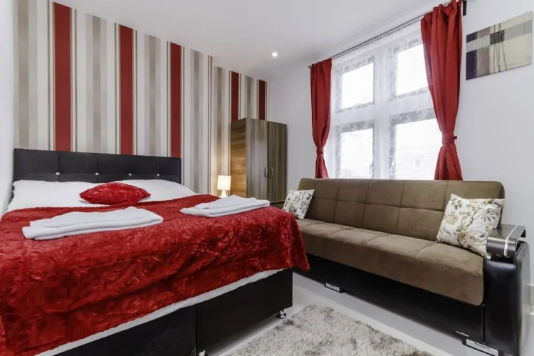 1 Bedroom Superior Apartment