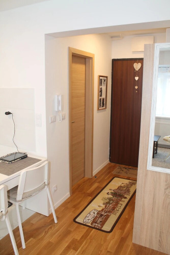 Studio Apartment Mali Ty