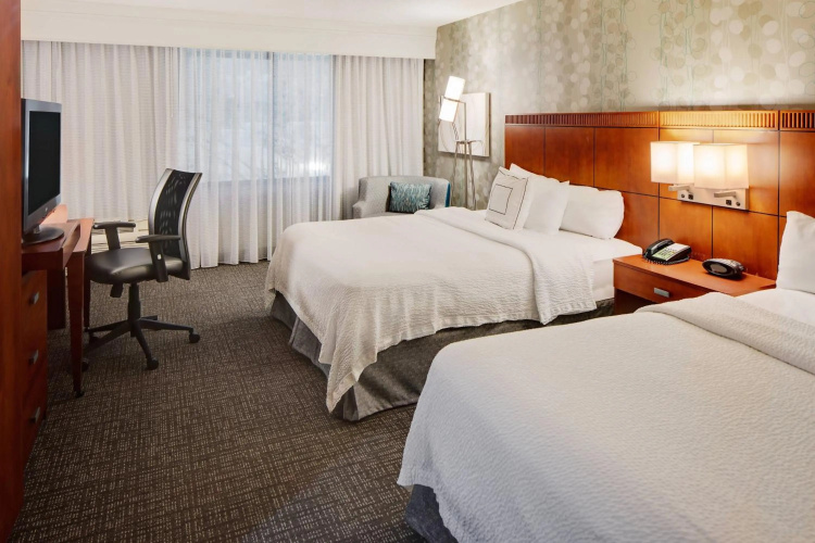 Courtyard by Marriott Pittsburgh West Homestead/Waterfront