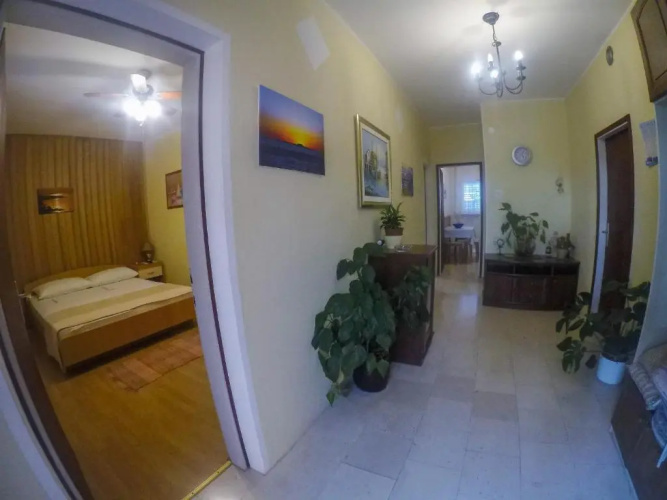 Apartments Milostić