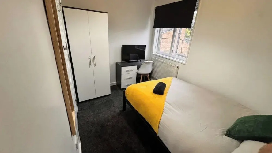 Spacious Sheffield Lodge