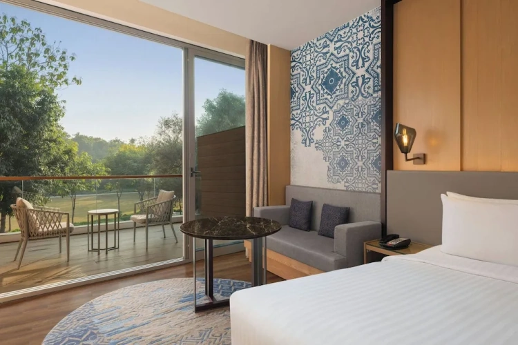 Premier Double room with balcony and with garden view
