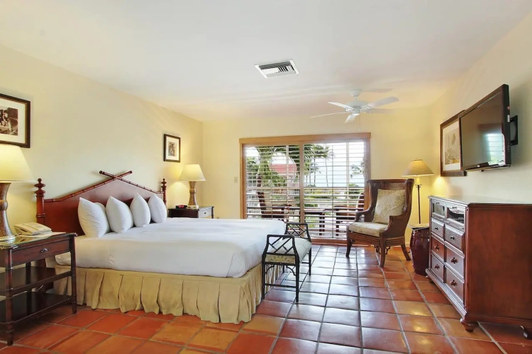 Suite oceanfront