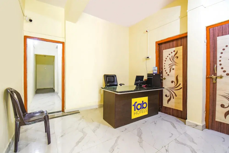 Fabexpress Ashoka Lodging