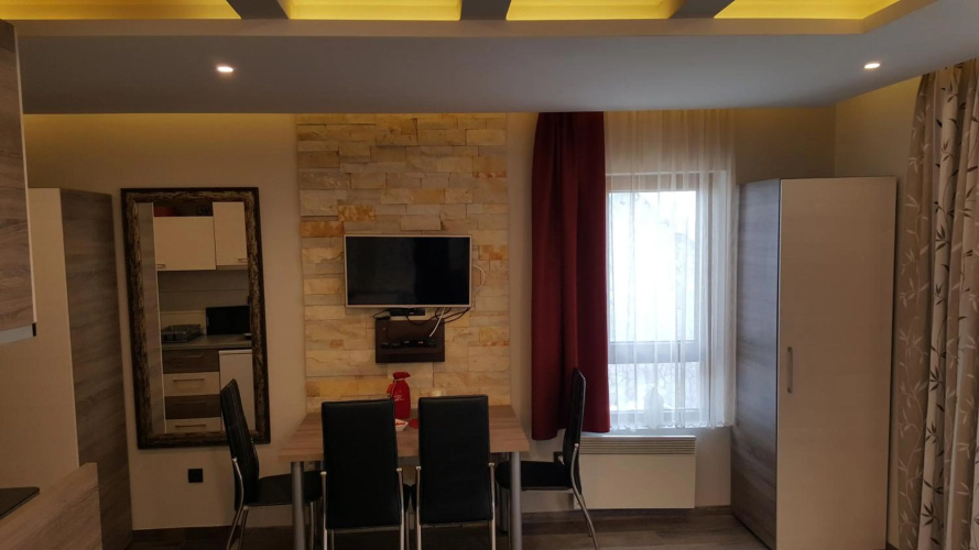 Apartman Mia Milmari F3