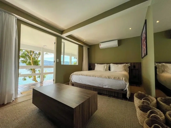 Deluxe room with balcony