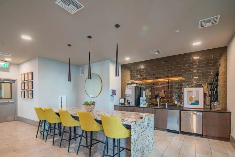 Scottsdale Grand