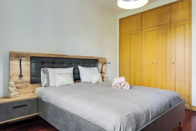 IVIS Home By HR Madeira