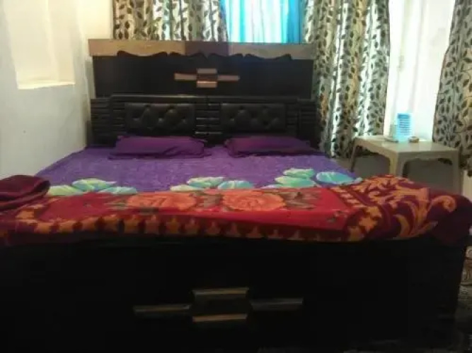 Kashmir naaz