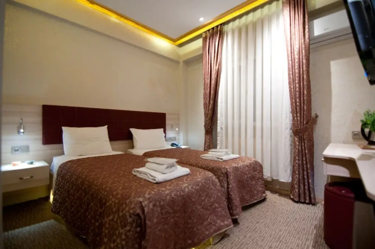 Economy Twin room with balcony and with city view