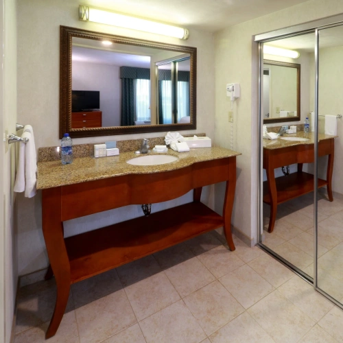 Double Suite