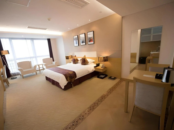 Suzhou Sun Plaza Hotel