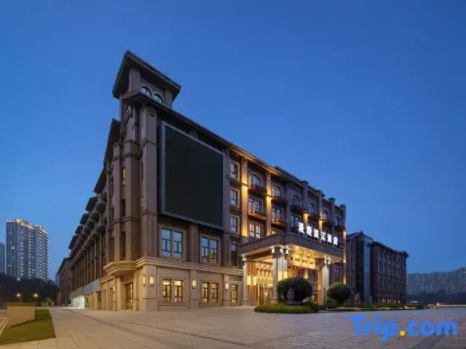 Mandi Binjiang Hotel