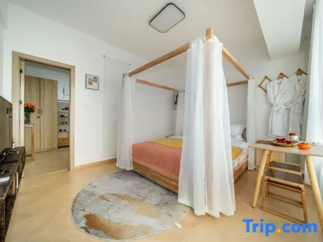 Quadruple Suite with city view