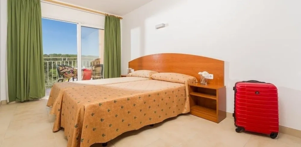 1 Bedroom Apartment with balcony