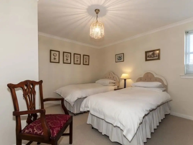 Royal Apartment