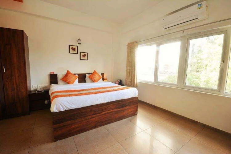 10 Blossoms Hospitality Services