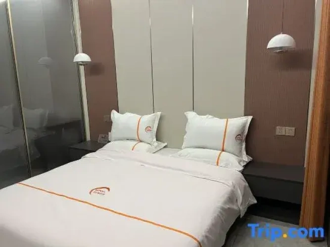 1 Bedroom Suite