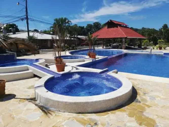 Alquiler de Villa/Condominio en Jacó