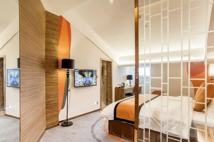 Dayu Hotel