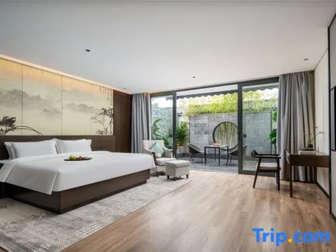 1 Bedroom Suite