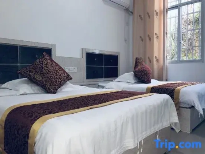 4 Bedrooms Suite