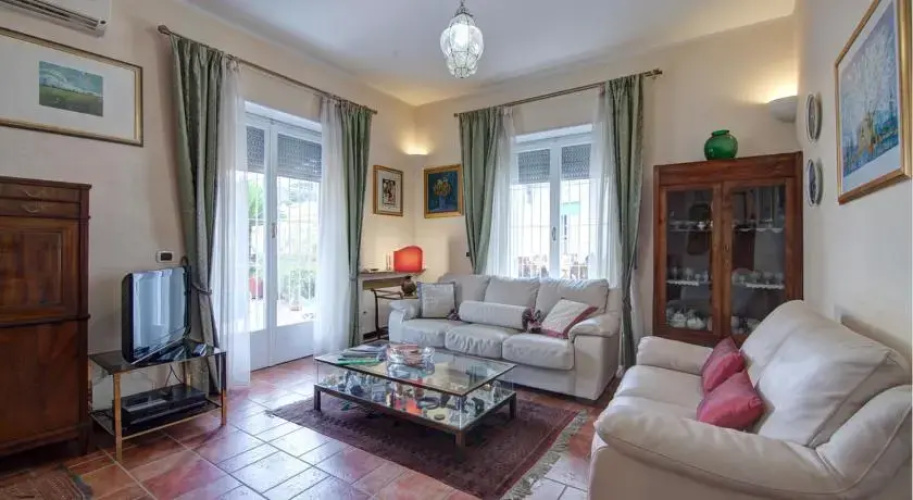Santa Costanza Halldis Apartment