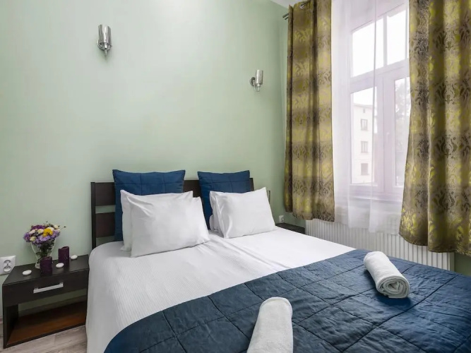 Platinum Aparthotel