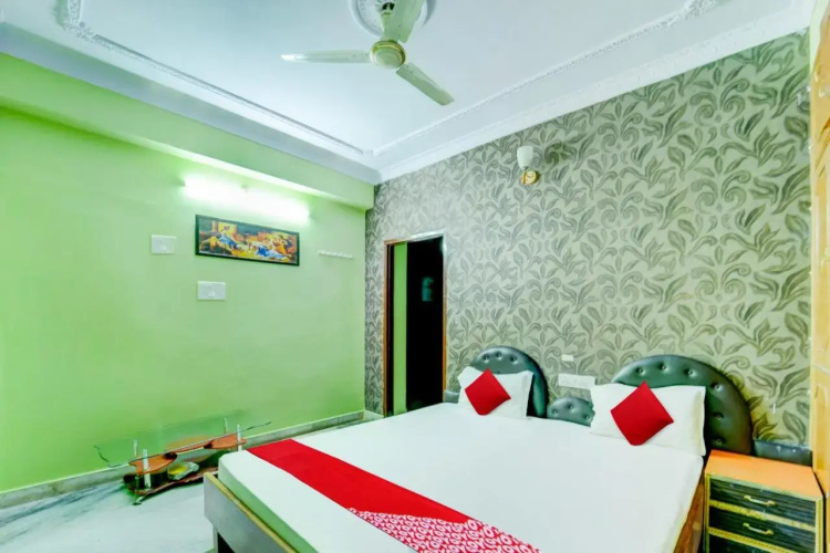 OYO 9061 Savera Retreat