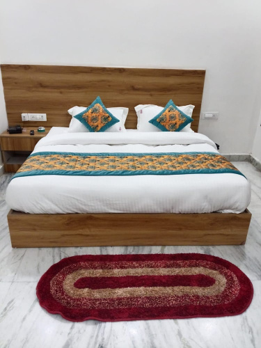 Hotel The Param Continental