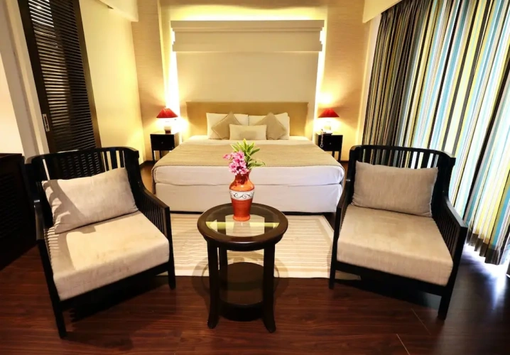 Premium Single Club room