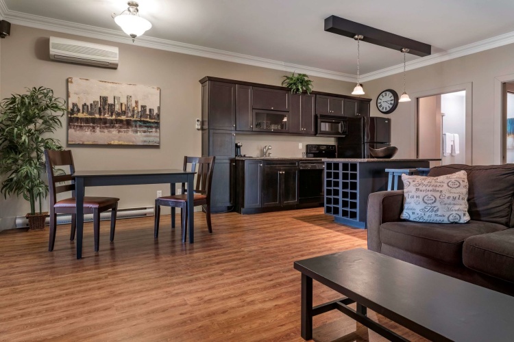 Dannys Hotel Suites, Surestay Collection By Best Western photo 15
