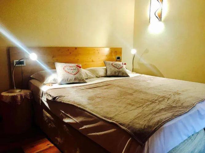 Shatush Hotel
