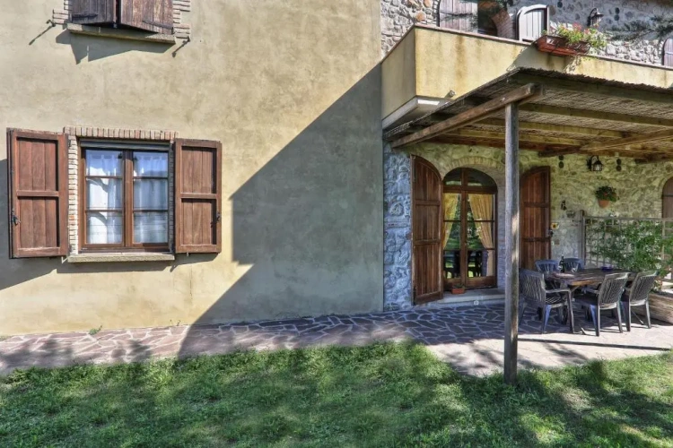 Double Basement Apartment