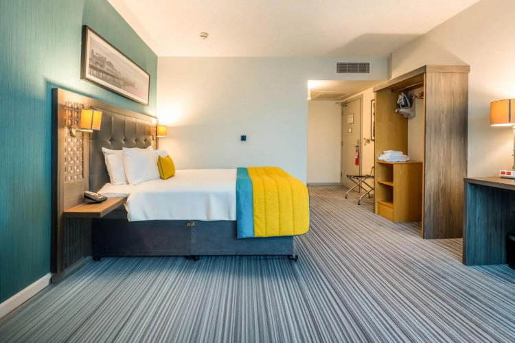 Leonardo Hotel Brighton photo 8
