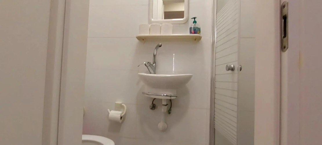 דירה מול הים בת ים 613