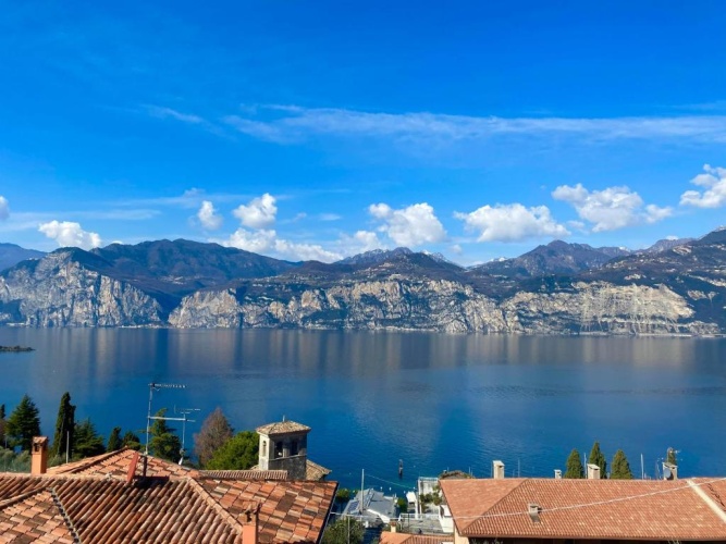 Comfort Double room with balcony and with lake view