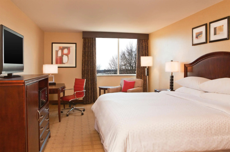 Four Points by Sheraton Kalamazoo