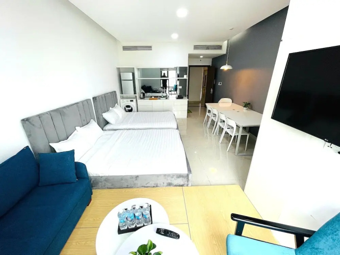 Diamond Suite Golden King