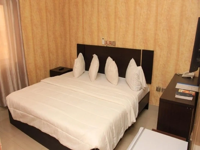 Ambassador Double Suite