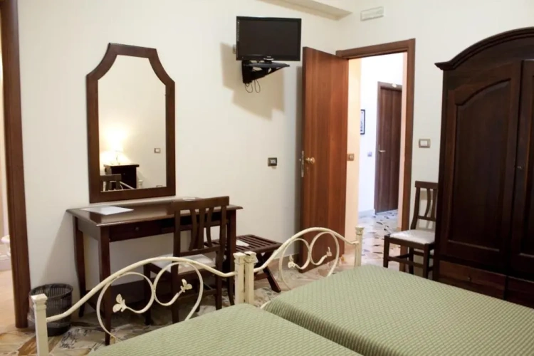 Standard Single room