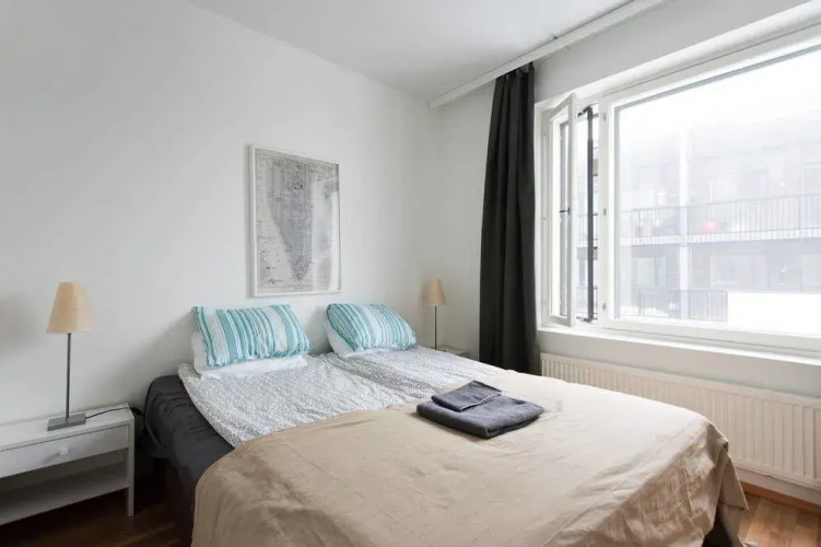 Airport Apartments