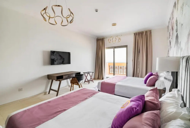2BD 2 5BA Superior Apt With Pool Gym Beach Access