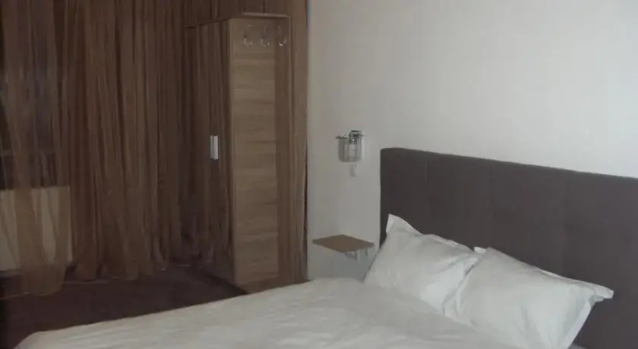 Hostel Vitan 273