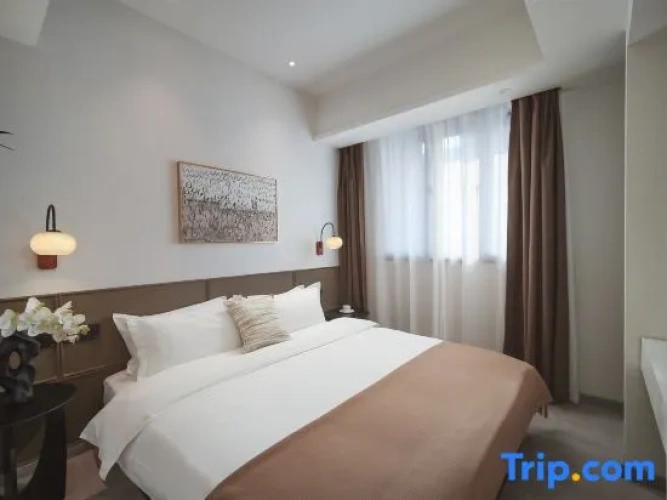 1 Bedroom Suite